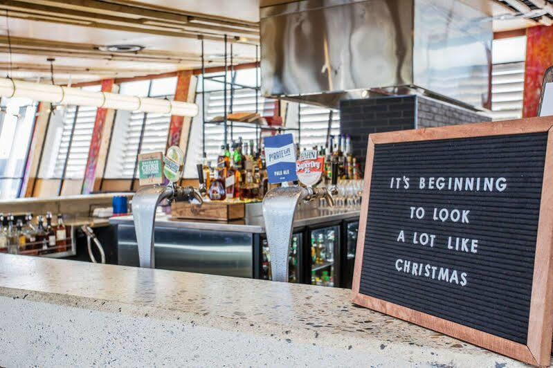 Highlander Hotel Bar Kitchen Rooftop Аделаїда Екстер'єр фото